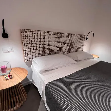 Hotel Chiara
