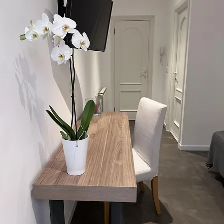 Hotel Chiara