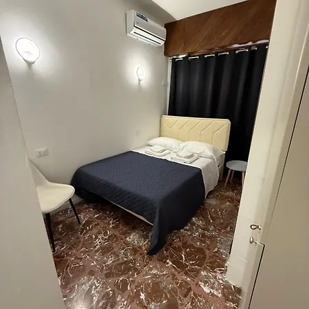Hotell Chiara 2*